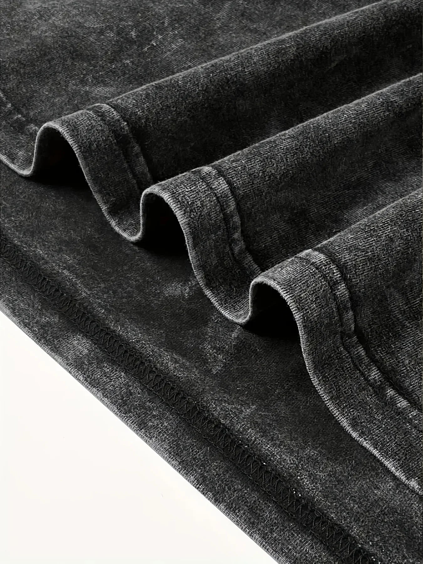 Anime Black Butler Graphic T-shirt for Men Women Clothing Summer Cotton Soft Short Sleeve Tees Vintage Washed Oversized T Shirt